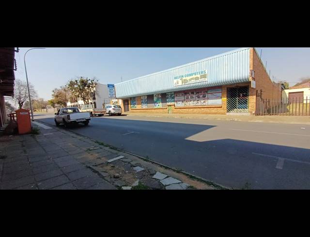600M² BUILDING FOR SALE IN BRAKPAN CENTRAL